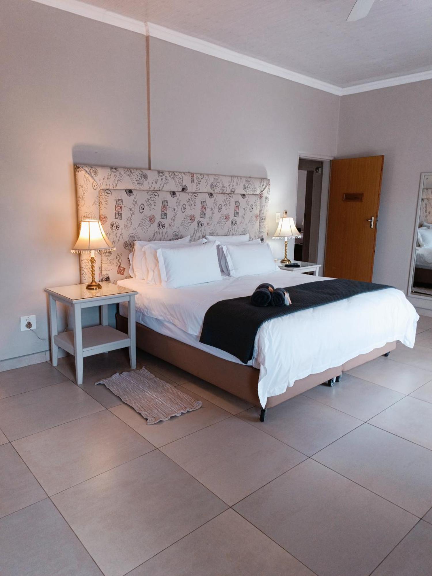 Pecan Farm Guesthouse Louis Trichardt Exterior photo