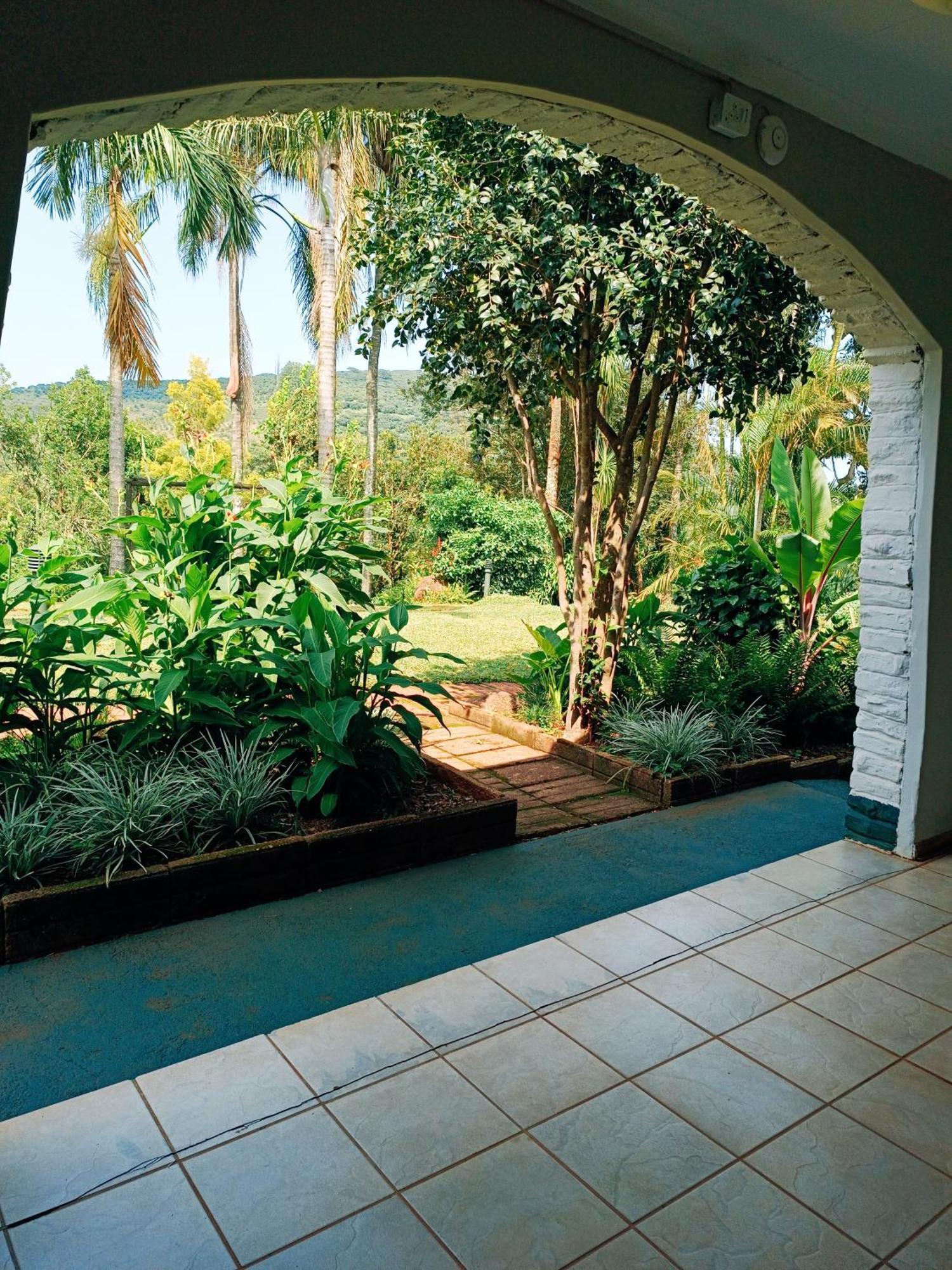 Pecan Farm Guesthouse Louis Trichardt Exterior photo